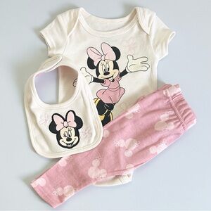 3 pc. Set 0-3 months Disney Minnie Mouse Outfit